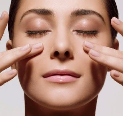 फेस चेहरा मसाज कैसे करे तरीका विधि  – Face Massage Tips in Hindi